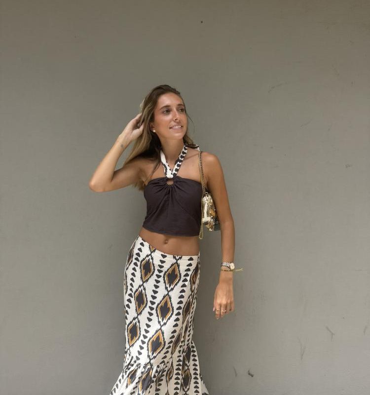 CONJUNTO TOP ANILLA Y FALDA