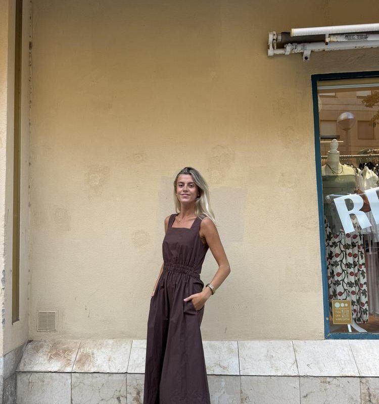 VESTIDO MARRON ESPALDA ABIERTA